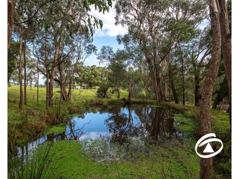 76 Shelton Road, Pakenham Upper VIC 3810