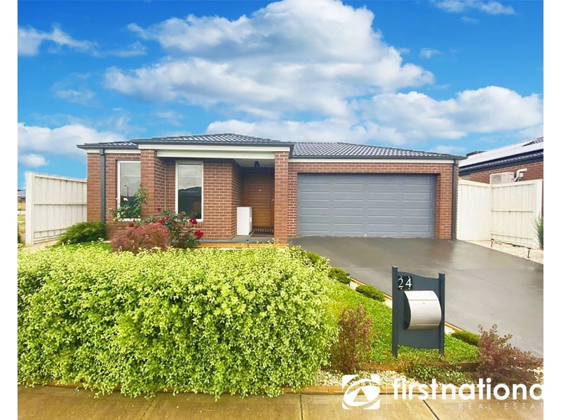 24 Tania Way, Officer VIC 3809