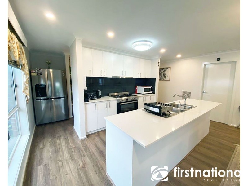 24 Tania Way, Officer VIC 3809