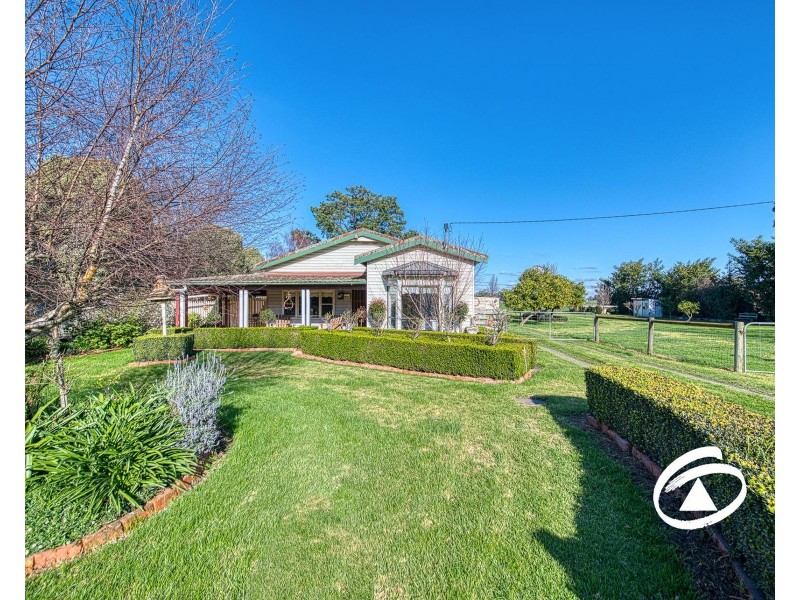 2058 Main Drain Road, Iona VIC 3815