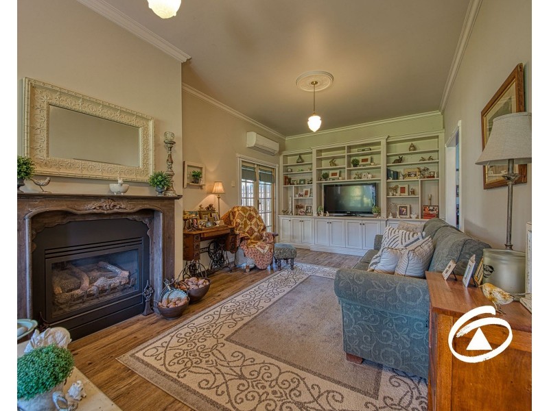 2058 Main Drain Road, Iona VIC 3815