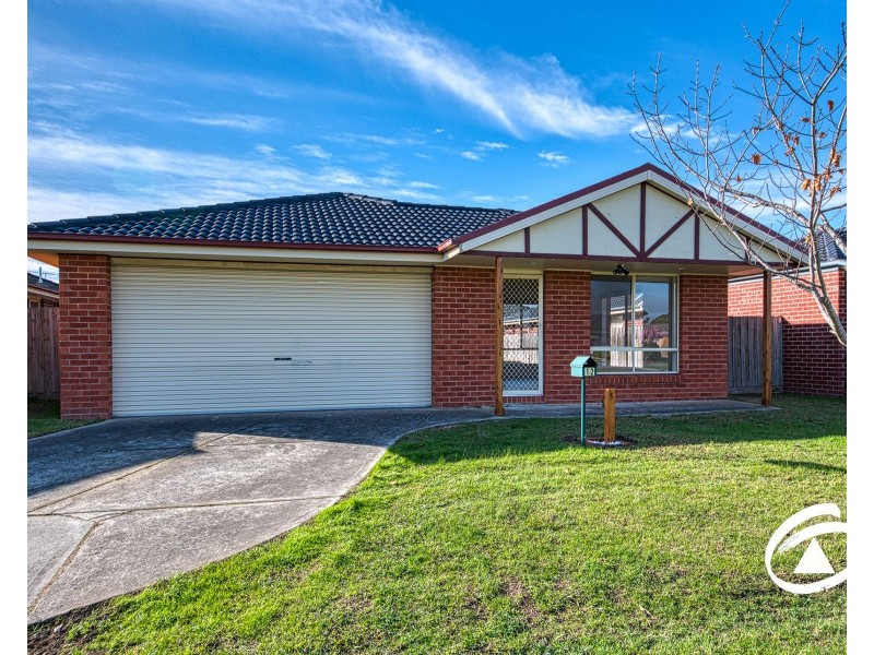 12 Grice Quadrant, Pakenham VIC 3810