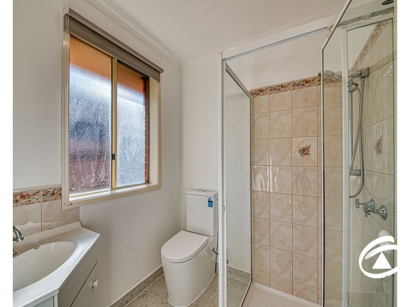 12 Grice Quadrant, Pakenham VIC 3810