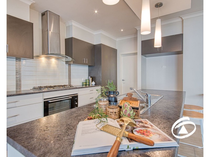 13 Arena Parade, Officer VIC 3809