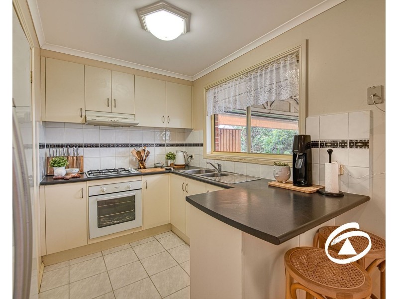 154 Manna Gum Drive, Pakenham VIC 3810