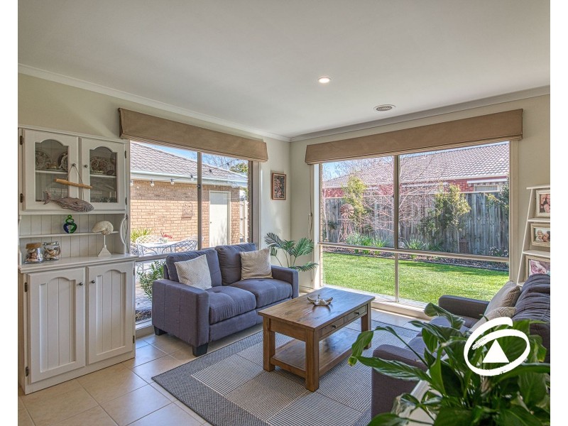 58 Livingstone Boulevard, Pakenham VIC 3810