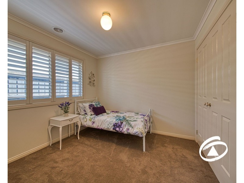 58 Livingstone Boulevard, Pakenham VIC 3810