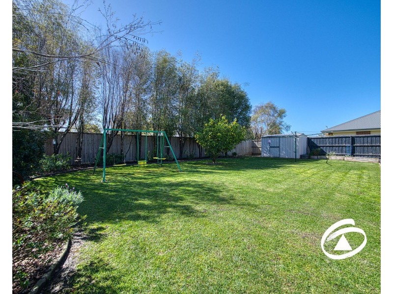 58 Livingstone Boulevard, Pakenham VIC 3810