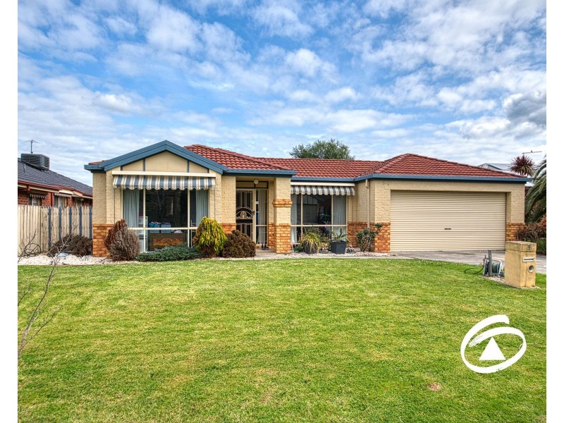 1 Gillian Place, Pakenham VIC 3810