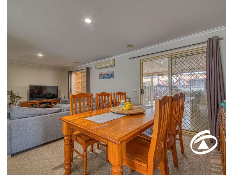 1 Gillian Place, Pakenham VIC 3810