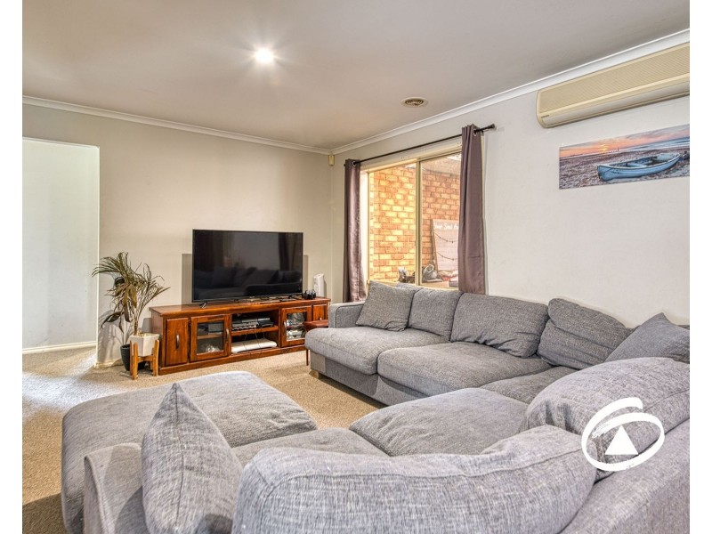 1 Gillian Place, Pakenham VIC 3810