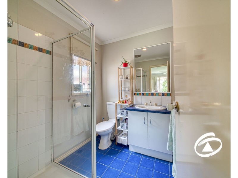 1 Gillian Place, Pakenham VIC 3810