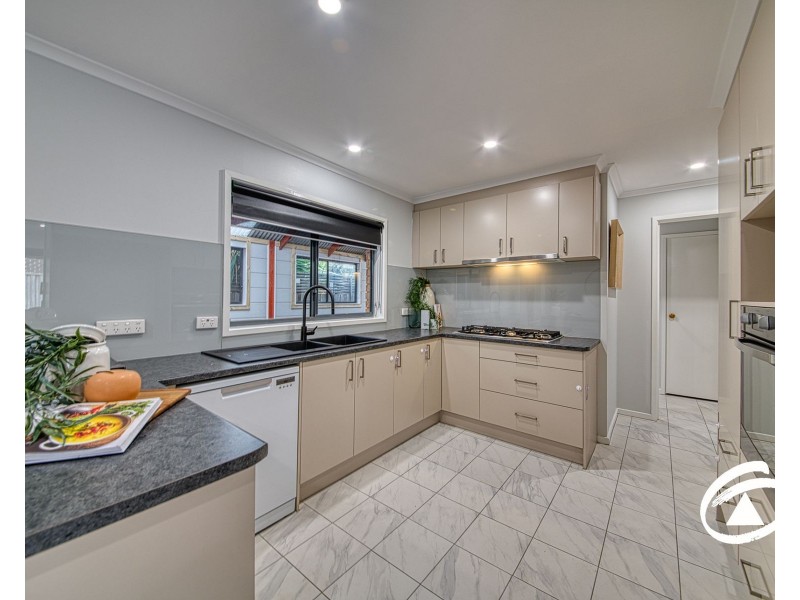 3/13 Pakenham Road, Pakenham VIC 3810