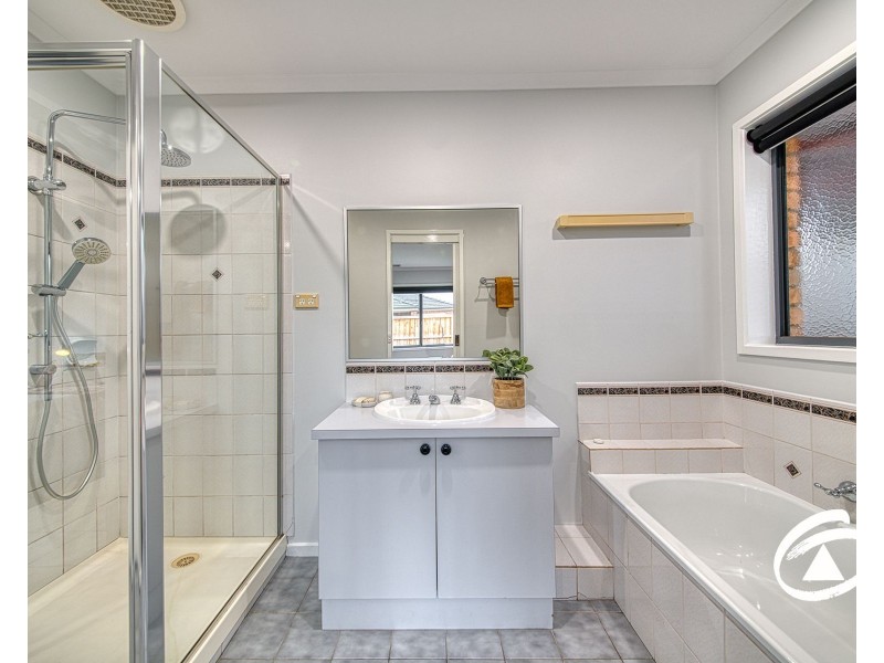 3/13 Pakenham Road, Pakenham VIC 3810