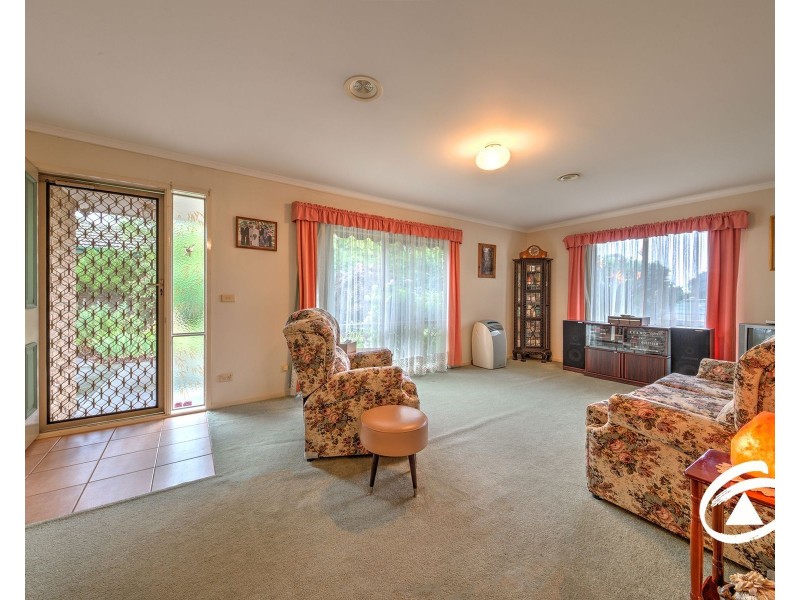 1A Anderson Street, Pakenham VIC 3810