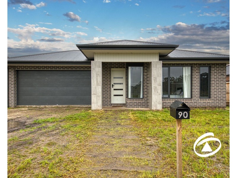 90 Langley Boulevard, Lang Lang VIC 3984