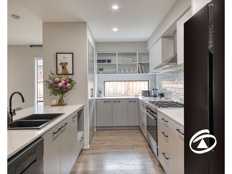 90 Langley Boulevard, Lang Lang VIC 3984