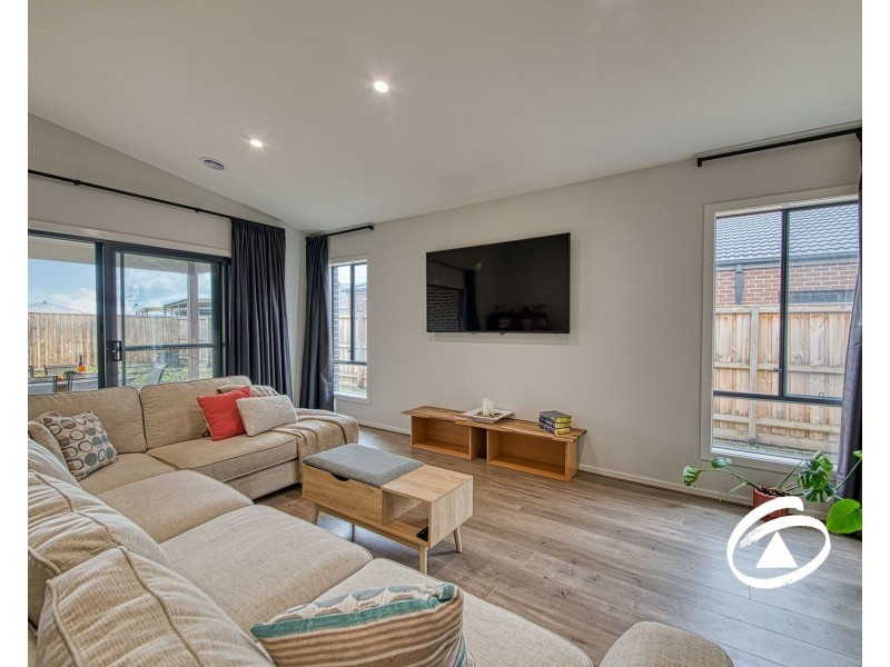 90 Langley Boulevard, Lang Lang VIC 3984