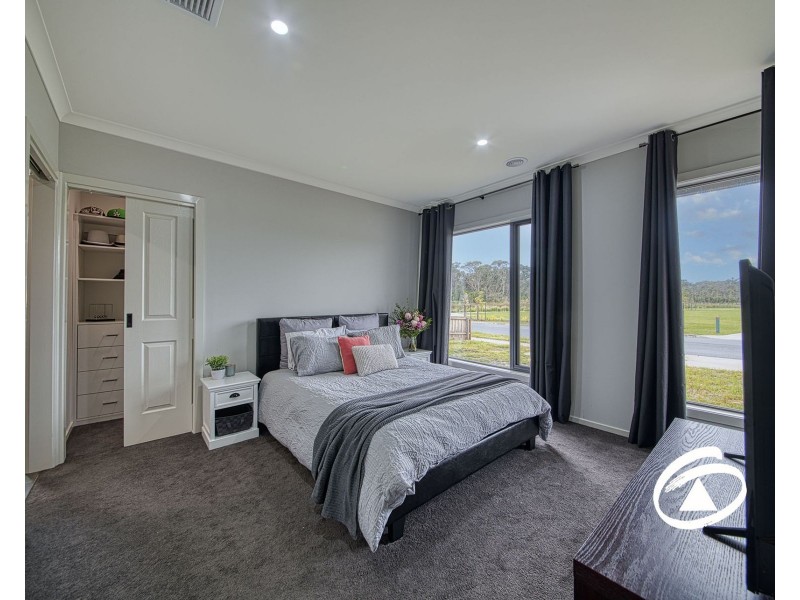 90 Langley Boulevard, Lang Lang VIC 3984