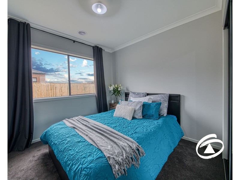 90 Langley Boulevard, Lang Lang VIC 3984