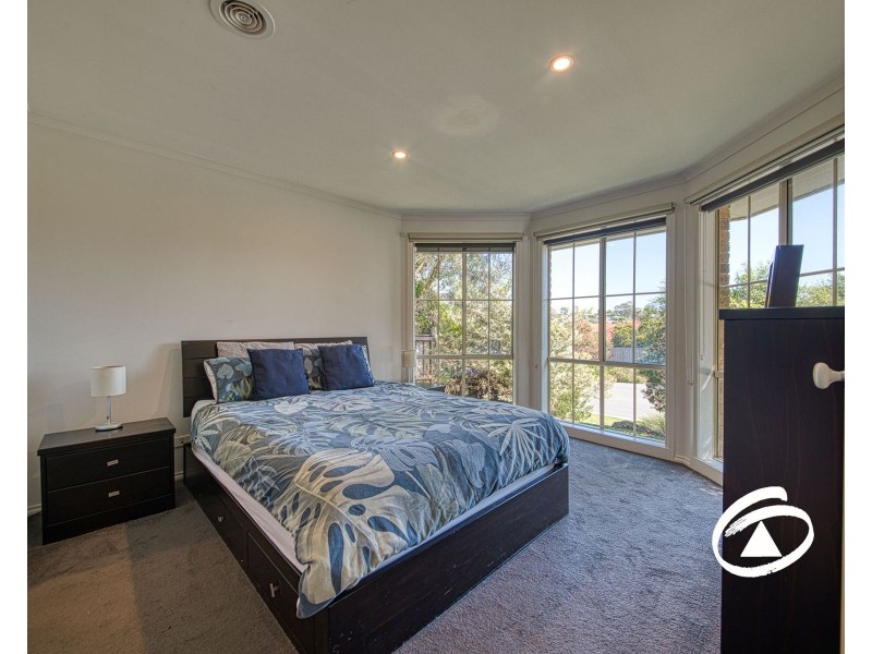 36 Jamie Court, Pakenham VIC 3810