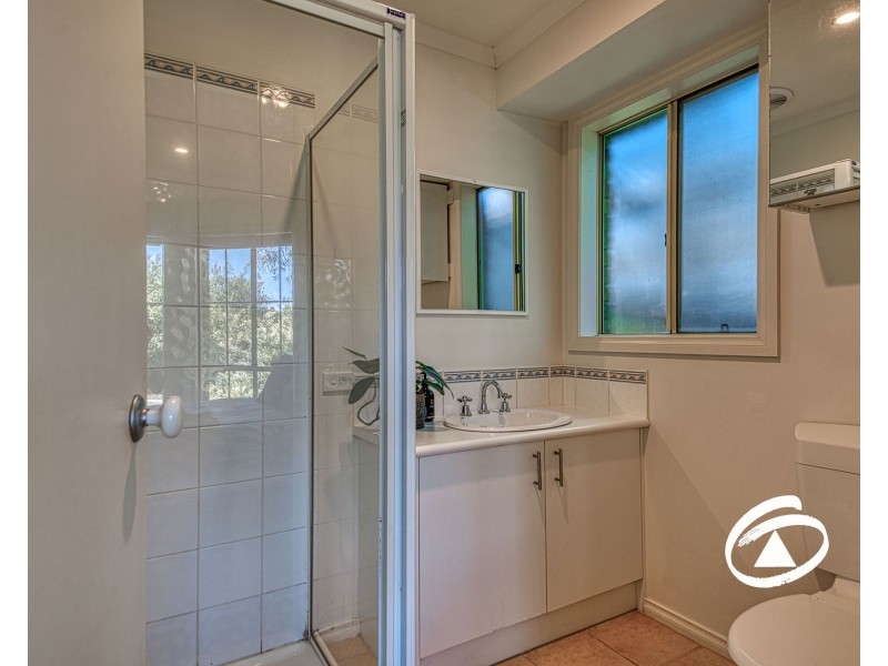 36 Jamie Court, Pakenham VIC 3810
