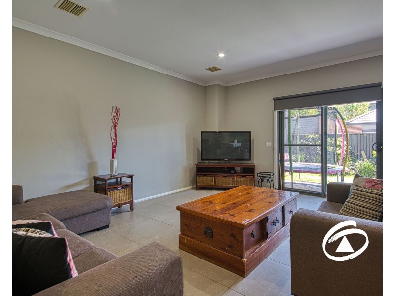 20 Swan Street, Pakenham VIC 3810