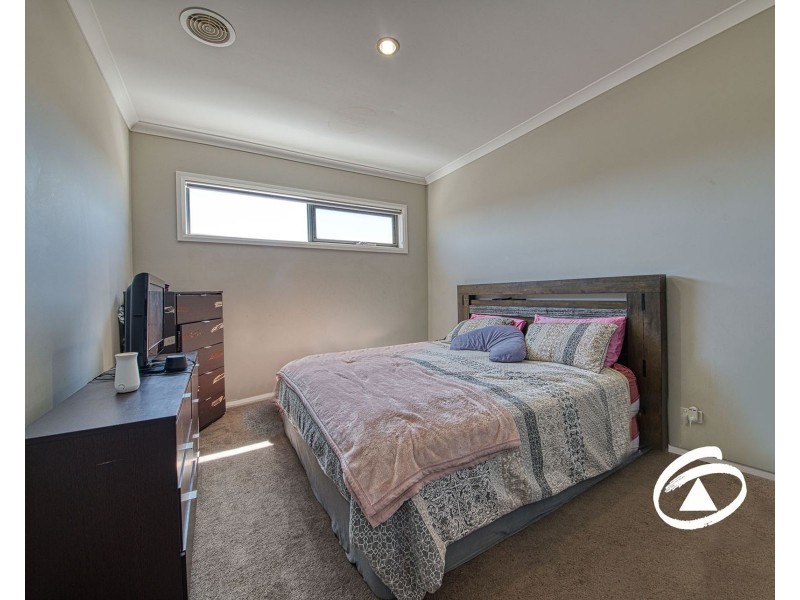 20 Swan Street, Pakenham VIC 3810