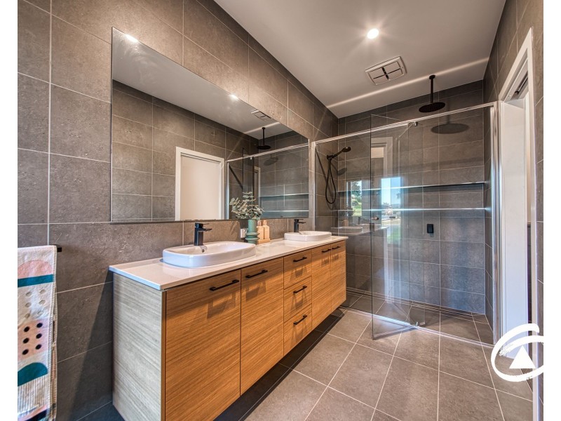 8 Shinners Close, Bunyip VIC 3815