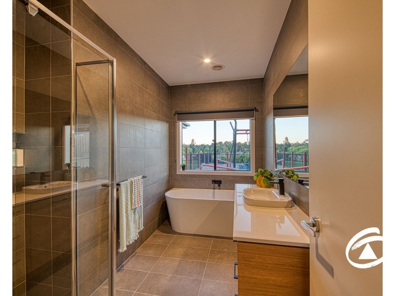 8 Shinners Close, Bunyip VIC 3815