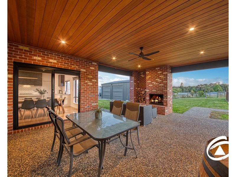 8 Shinners Close, Bunyip VIC 3815