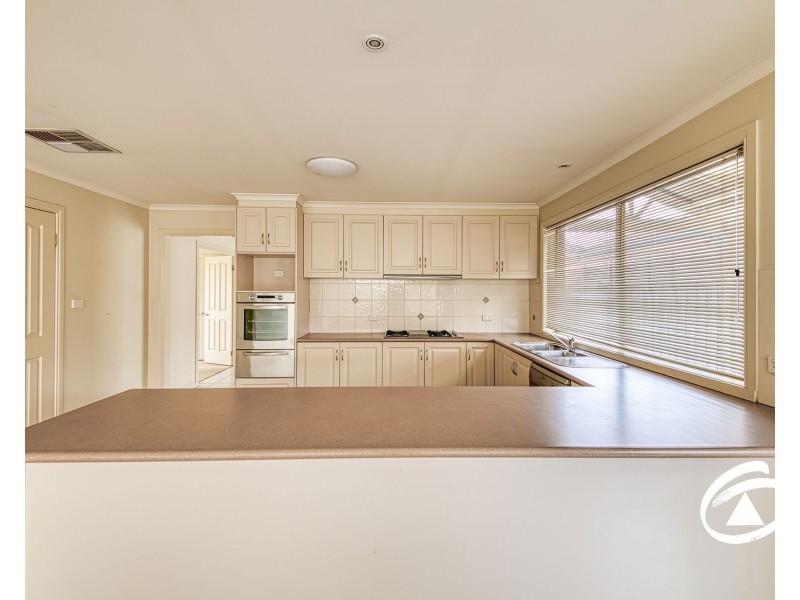 21 Hartland Circuit, Pakenham VIC 3810
