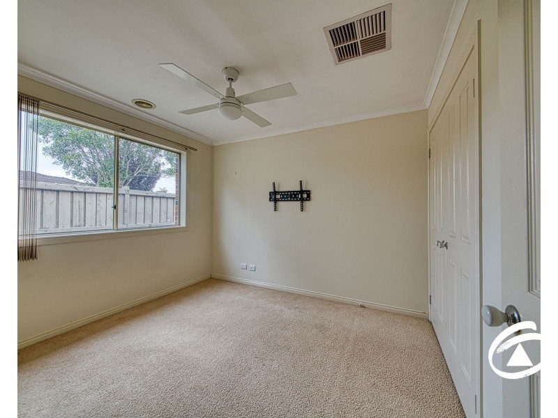 21 Hartland Circuit, Pakenham VIC 3810