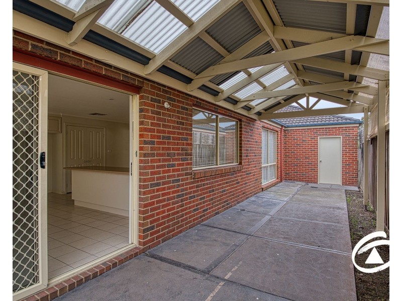 21 Hartland Circuit, Pakenham VIC 3810