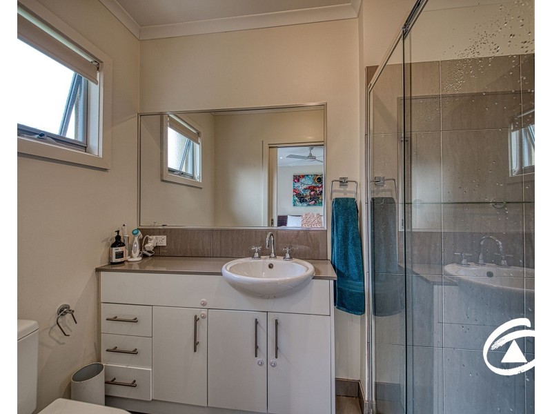 12/11 Howqua Place, Pakenham VIC 3810