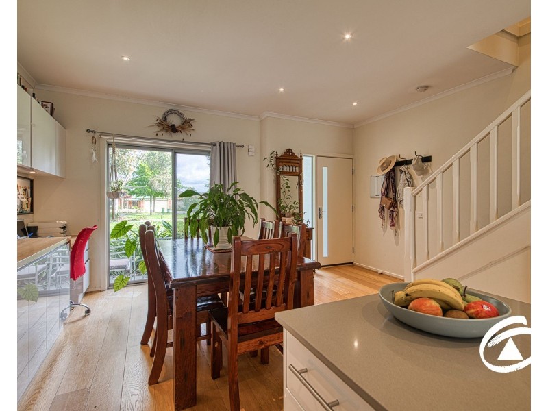 12/11 Howqua Place, Pakenham VIC 3810