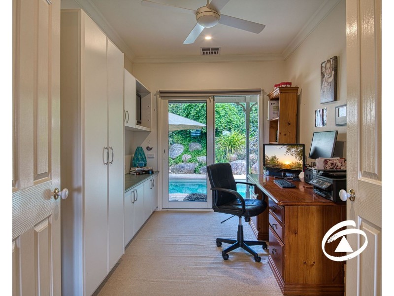 270 Bourkes Creek Road, Pakenham Upper VIC 3810