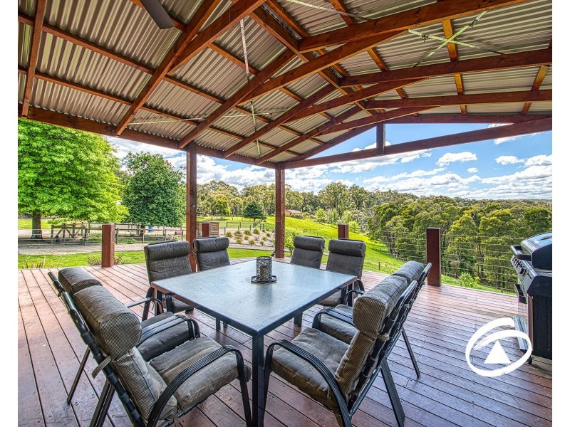 270 Bourkes Creek Road, Pakenham Upper VIC 3810