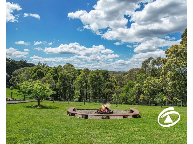 270 Bourkes Creek Road, Pakenham Upper VIC 3810