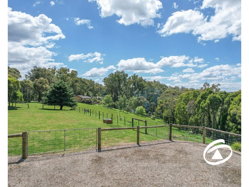 270 Bourkes Creek Road, Pakenham Upper VIC 3810