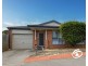 30/11  Hawk Avenue, Pakenham VIC 3810