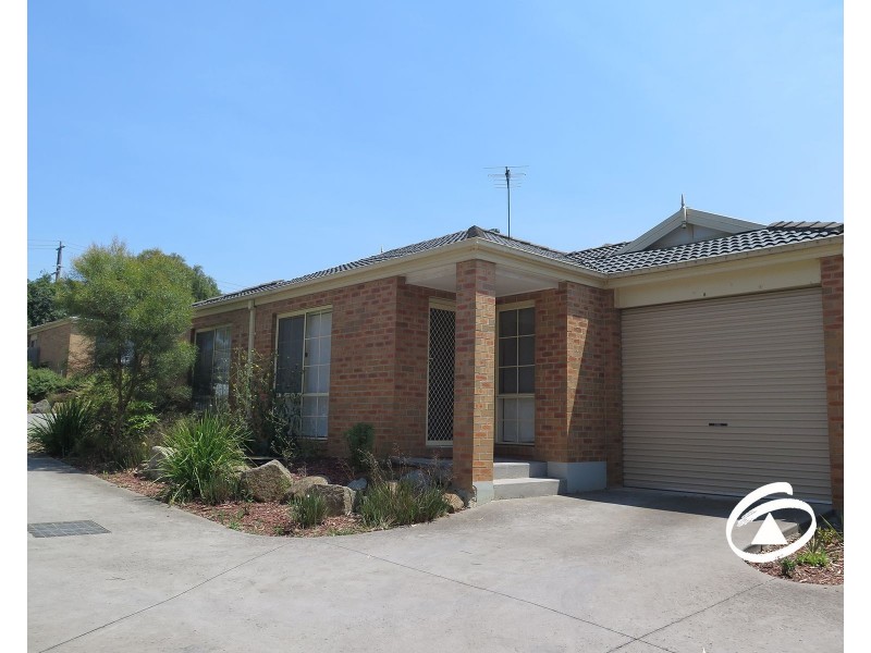 8/40 Army Road, Pakenham VIC 3810