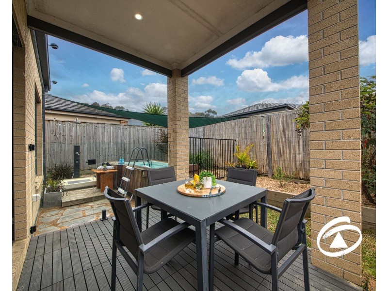 36 Arlington Avenue, Pakenham VIC 3810