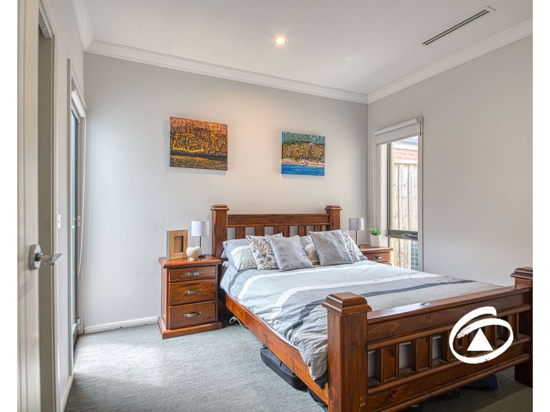 36 Arlington Avenue, Pakenham VIC 3810