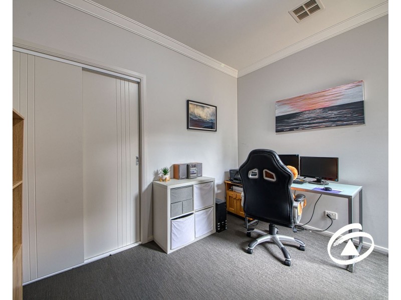 36 Arlington Avenue, Pakenham VIC 3810