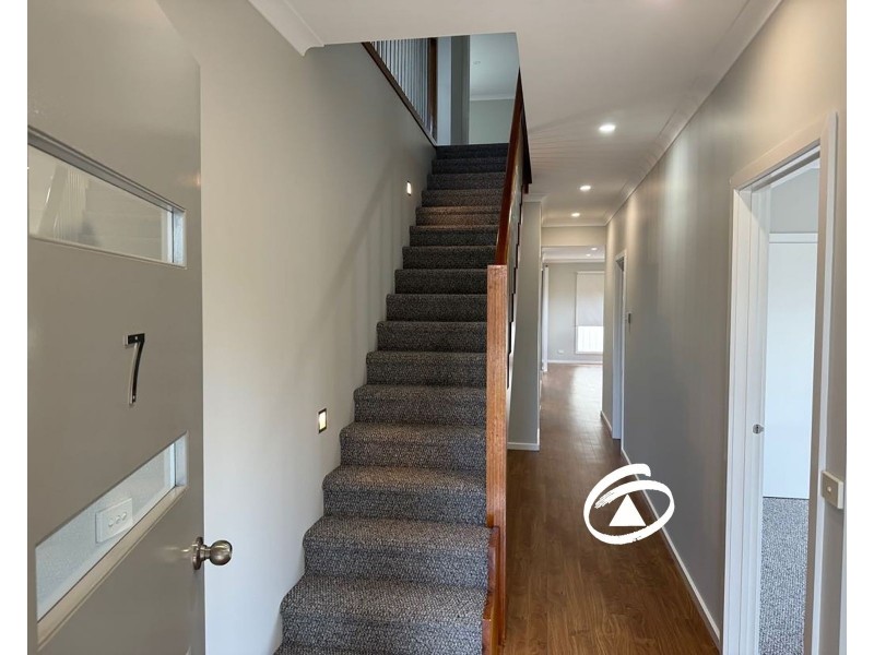 7 Portland Road, Pakenham VIC 3810