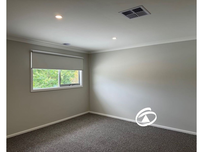 7 Portland Road, Pakenham VIC 3810