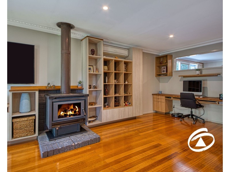 16 Grant Court, Beaconsfield Upper VIC 3808
