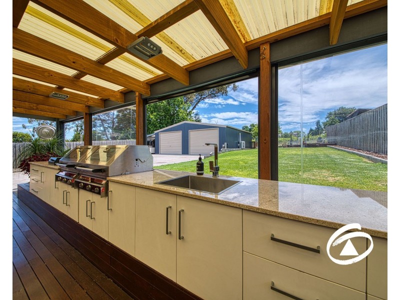 16 Grant Court, Beaconsfield Upper VIC 3808