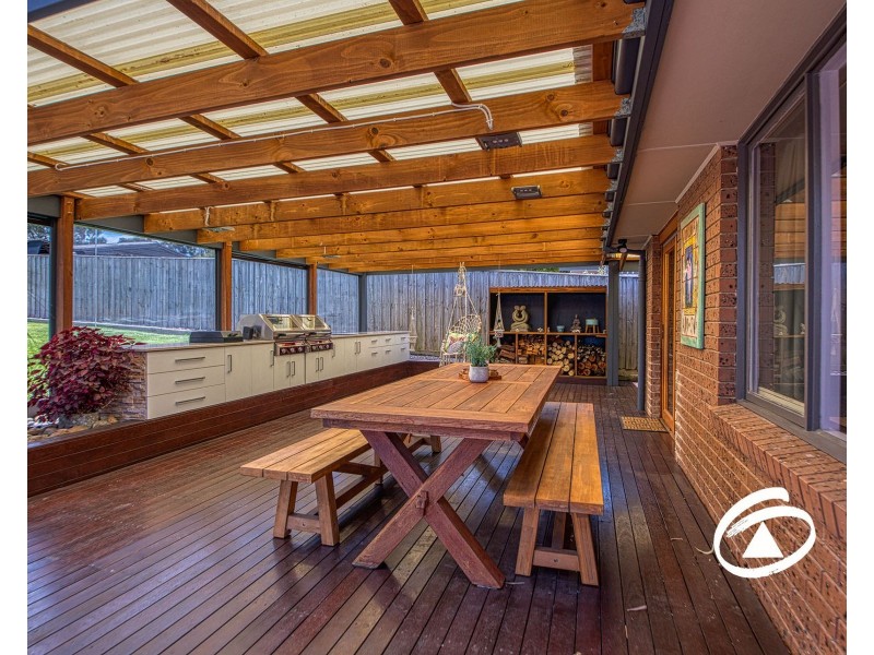16 Grant Court, Beaconsfield Upper VIC 3808